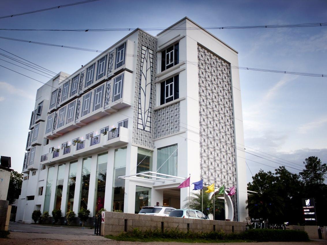 Hotel Sara Regency Kumbakonam Exterior foto