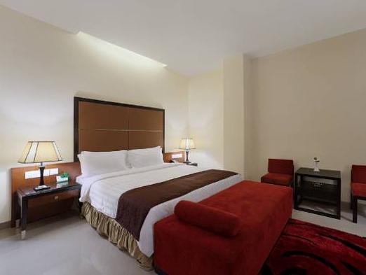 Hotel Sara Regency Kumbakonam Exterior foto